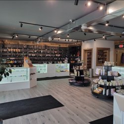 Turning Leaf - Grand Forks - Interior 1