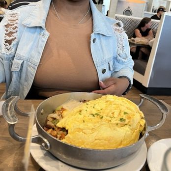 Buttermilk - Chicken eggs and chicken skillet - Coffee & Tea Near Me - Naperville, Illinois
