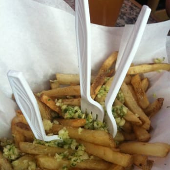 Stadium Pub - Garlic Fries - Sports Bars Near Me - Walnut Creek, California