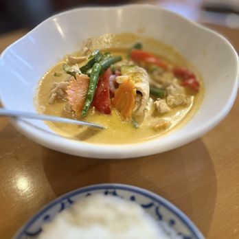 Sala Thai - Panang Curry with chicken - Thai Near Me - Santa Cruz, California Sala Thai - Panang Curry with chicken - Thai Near Me - Santa Cruz, California