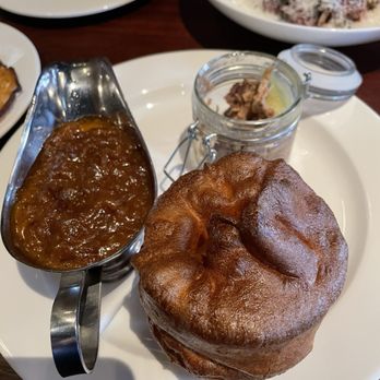 Hawksmoor - Yorkshire pudding and beef - Steakhouses Near Me - Chicago, Illinois