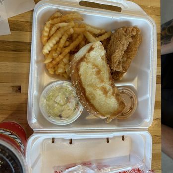 Raising Cane's Chicken Fingers - Box combo - Fast Food Near Me - Hamilton, Ohio