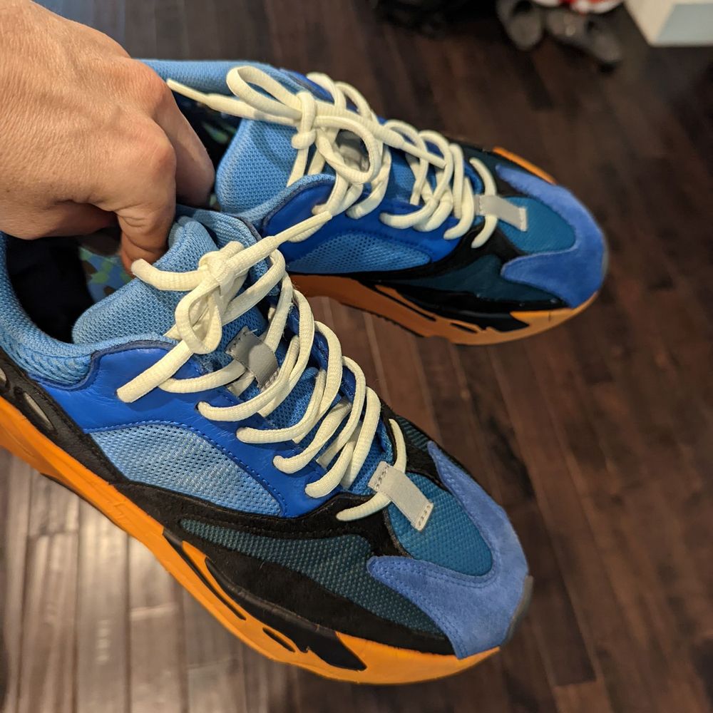 H1 Premium Cleaners - Cleaned back to the original colors! - Shoe Repair Near Me - Brooklyn, New York H1 Premium Cleaners - Cleaned back to the original colors! - Shoe Repair Near Me - Brooklyn, New York