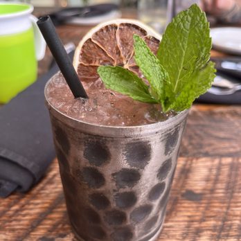 Le Chick - Cocktail Bars Near Me - Miami, Florida Le Chick - Cocktail Bars Near Me - Miami, Florida