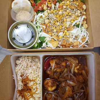 Burma Bites - Tea leaf salad and spicy shrimp - Burmese Near Me - Oakland, California