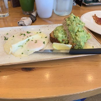 First Watch - Avacodo Toast with the Kale Tonic - Cafes Near Me - Omaha, Nebraska First Watch - Avacodo Toast with the Kale Tonic - Cafes Near Me - Omaha, Nebraska