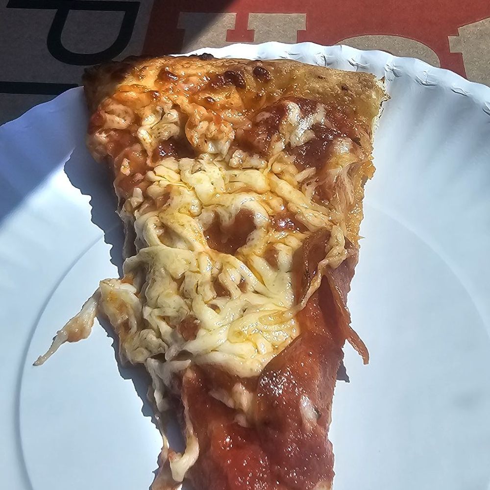 The pizza he made fast cheese wasn't even melted just a waste of time and money for shitty pizza The pizza he made fast cheese wasn't even melted just a waste of time and money for shitty pizza