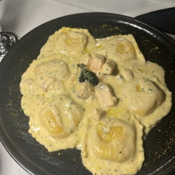 Carmine's - Ravioli Salmone- crab ravioli - Italian Near Me - Salt Lake City, Utah