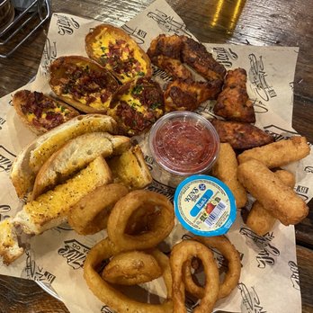 High Five Pizza - Combo Appetizer Plate - Pizza Near Me - San Jose, California