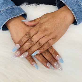 Adorn Nails and Spa - Nails by Ellen - Nail Salons Near Me - Cedar Park, Texas
