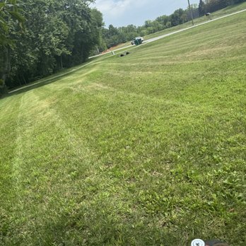 Hoss Lawn Care - Lawn Services Near Me - Attica, Indiana Hoss Lawn Care - Lawn Services Near Me - Attica, Indiana