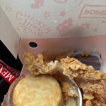 Popeyes - There's no chicken in this Popeyes do better - Fast Food Near Me - Denver, Colorado Popeyes - There's no chicken in this Popeyes do better - Fast Food Near Me - Denver, Colorado