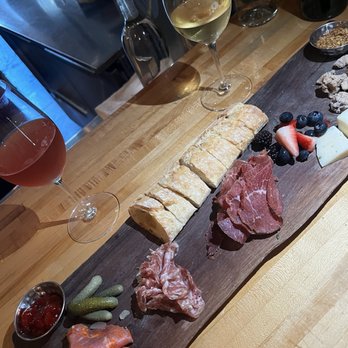 Cru Cellars - Farmer's Platter (5) - Wine Bars Near Me - Tampa, Florida