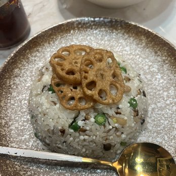 Supreme Dumplings - Wild Mushroom Fried Rice - Shanghainese Near Me - Bellevue, Washington Supreme Dumplings - Wild Mushroom Fried Rice - Shanghainese Near Me - Bellevue, Washington