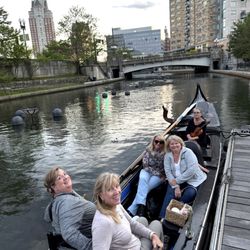 La Gondola - Providence River