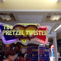 Pretzel Twister