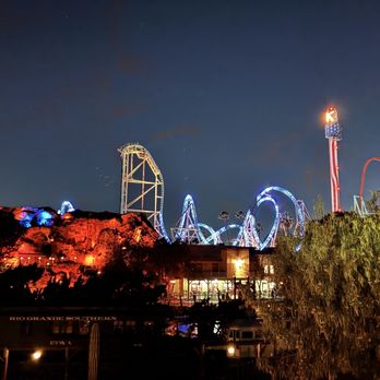 Knott's Berry Farm - Knotts at night! - Amusement Parks Near Me - Buena Park, California Knott's Berry Farm - Knotts at night! - Amusement Parks Near Me - Buena Park, California