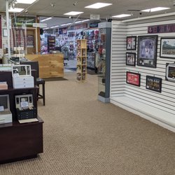 Republic Jewelry & Collectibles - We have a wonderful variety of autographed memorabilia .