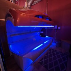 Desert Sun Tanning Salons - Tanning bed