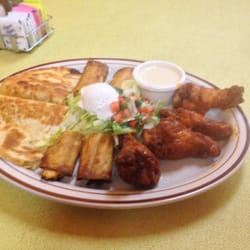 El Patron Mexican Restaurant - This was delicious. Patron sampler!!!!!