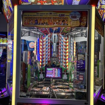 Dave & Buster's Orlando - Willie Wonka and the Chocolate Factory - American Near Me - Orlando, Florida Dave & Buster's Orlando - Willie Wonka and the Chocolate Factory - American Near Me - Orlando, Florida