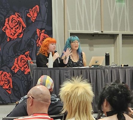 Oregon Convention Center by null