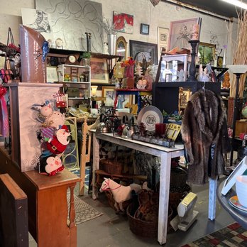 ARThropology - Store interior. - Art Classes Near Me - Sherman, Texas ARThropology - Store interior. - Art Classes Near Me - Sherman, Texas