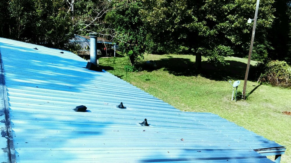 Slide of Bearded Guy Contracting