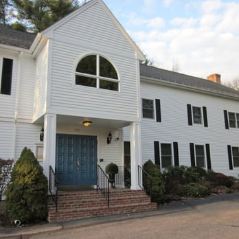 McGrath Insurance Group - A view of the office from the outside. - Insurance Near Me - Sturbridge, Massachusetts McGrath Insurance Group - A view of the office from the outside. - Insurance Near Me - Sturbridge, Massachusetts