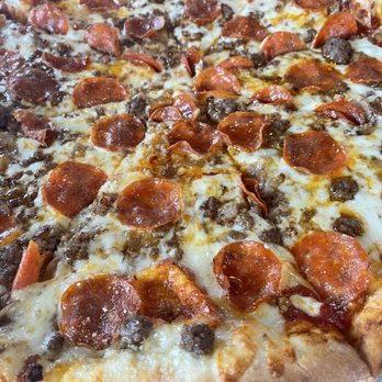 Amici - Beefeater pizza - Pizza Near Me - Perry, Georgia