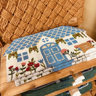 World Market by null