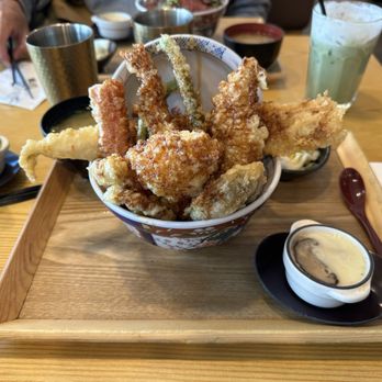 Tendon Kohaku - Premium Tendon Set (Anago Eel). - Japanese Near Me - Bellevue, Washington Tendon Kohaku - Premium Tendon Set (Anago Eel). - Japanese Near Me - Bellevue, Washington