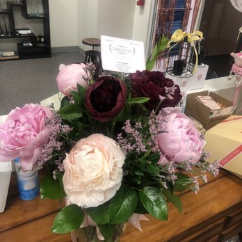 La Belle Orange Blossom Florist - Florists Near Me - Orange, California