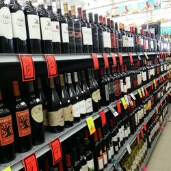 Star Shine Market - 24 ft Isle of Wine