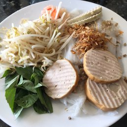Rice rolls with pork sausage Rice rolls with pork sausage