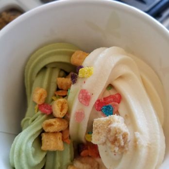 Yogurtland - Ice Cream & Frozen Yogurt Near Me - Los Angeles, California