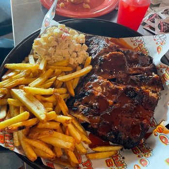Phil's BBQ - Barbeque Near Me - San Diego, California Phil's BBQ - Barbeque Near Me - San Diego, California