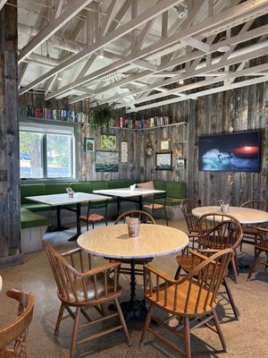 The Raw Bar at Island Creek Oyster Farm by null