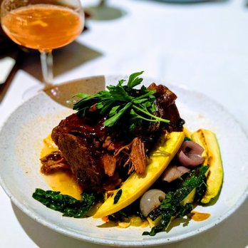 Hearth 61 - delectable braised pork shank with seasonal grilled vegetables - New American Near Me - Paradise Valley, Arizona Hearth 61 - delectable braised pork shank with seasonal grilled vegetables - New American Near Me - Paradise Valley, Arizona