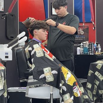 DF Flow Barbershop - Barbers Near Me - Orlando, Florida
