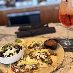 El Mezquite Grill & Taqueria