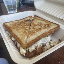 Flat Top Tuna Melt