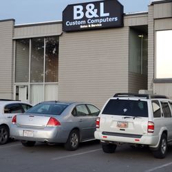 B&L Custom Computers - Back Entrance