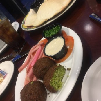 Daddy's Place - Mediterranean Near Me - Easton, Pennsylvania