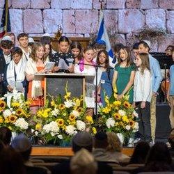 Valley Outreach Synagogue - High Holidays at VOS.