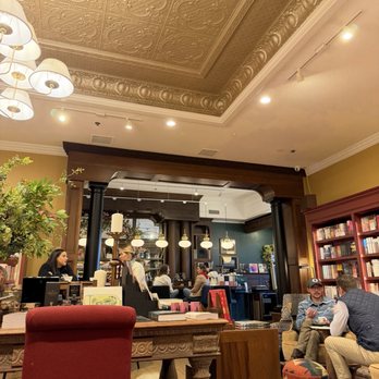 The Guild - Venues & Event Spaces Near Me - Wheaton, Illinois The Guild - Venues & Event Spaces Near Me - Wheaton, Illinois
