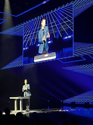 The LINQ Theater by null