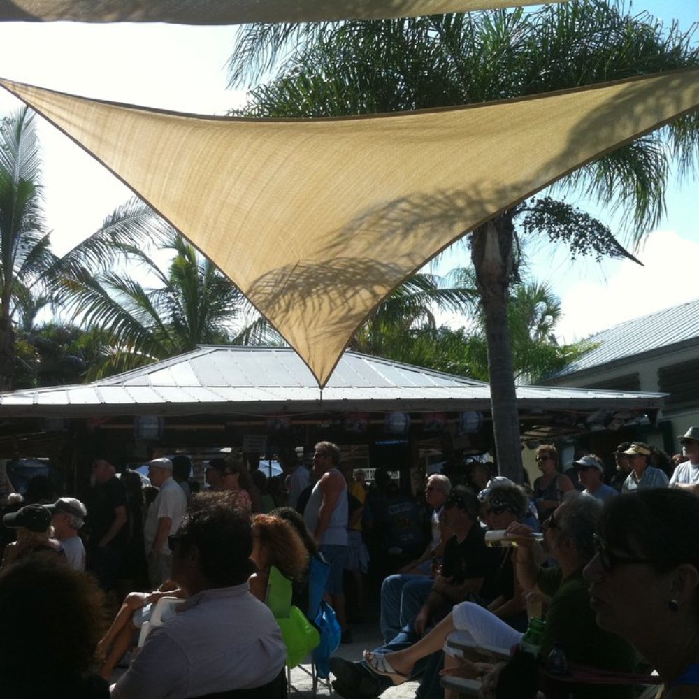 Earl's Hideaway Lounge - Lounges Near Me - Sebastian, Florida Earl's Hideaway Lounge - Lounges Near Me - Sebastian, Florida