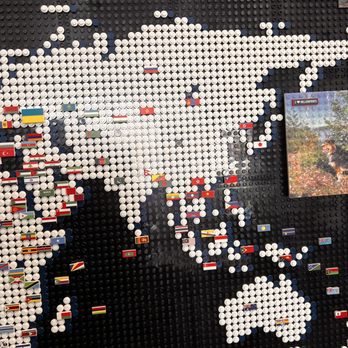 Le Flag Shop - Customized Merchandise Near Me - Montreal, Quebec Le Flag Shop - Customized Merchandise Near Me - Montreal, Quebec