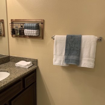 Design & Redefine with Mandi K. - Home Staging Near Me